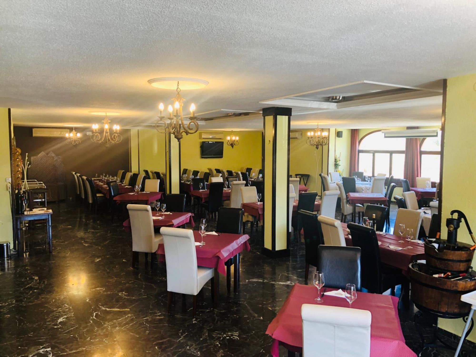 Hotel Puerta Nazari ออร์กิวา ภายนอก รูปภาพ
