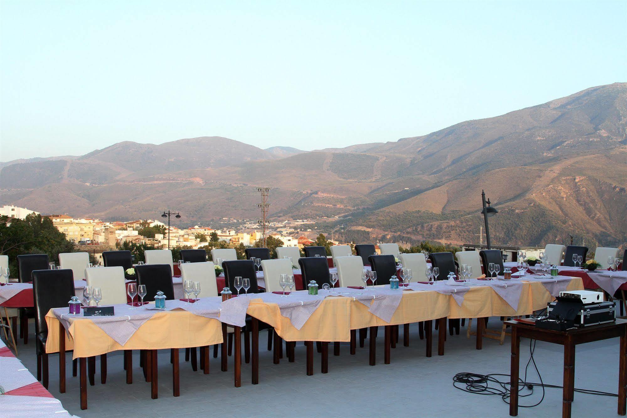 Hotel Puerta Nazari ออร์กิวา ภายนอก รูปภาพ